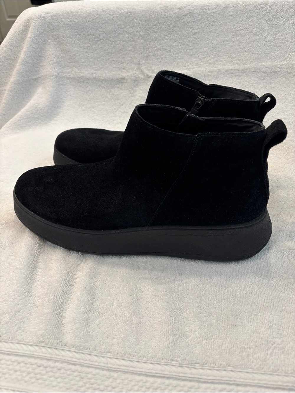Fitflop Women’s Black Suede Ankle Boots